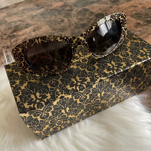 Dolce & Gabbana 53mm Cat eye sunglasses - Picture 3 of 16